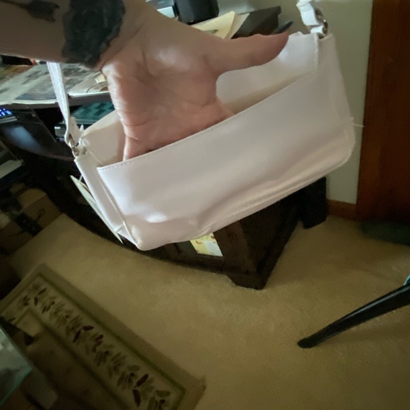 White shoulder bag - Picture 4 of 4